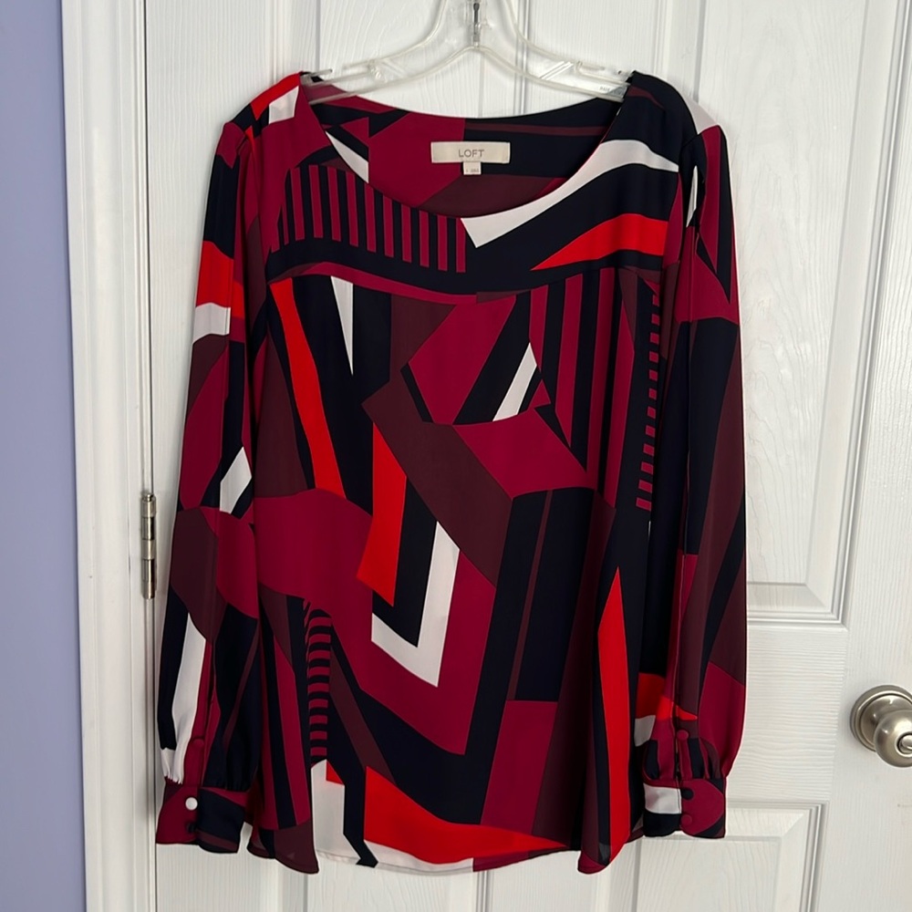 Loft Slit Sleeved Color Block (Navy, Berry, Red, White) Shjer Blouse, Size Large